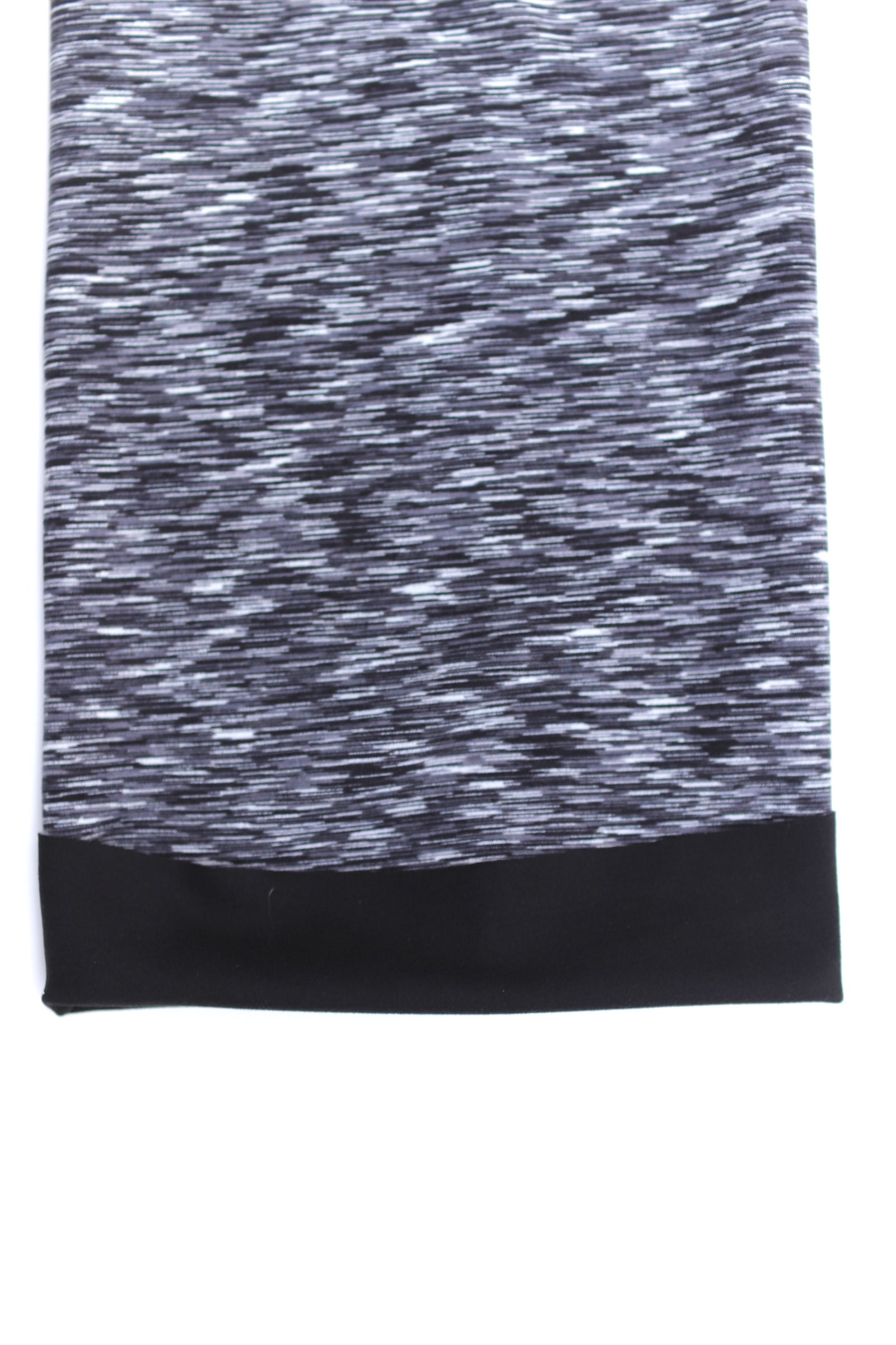 Black Space Dye Fleece Gaiter | Her Tribe Athletics