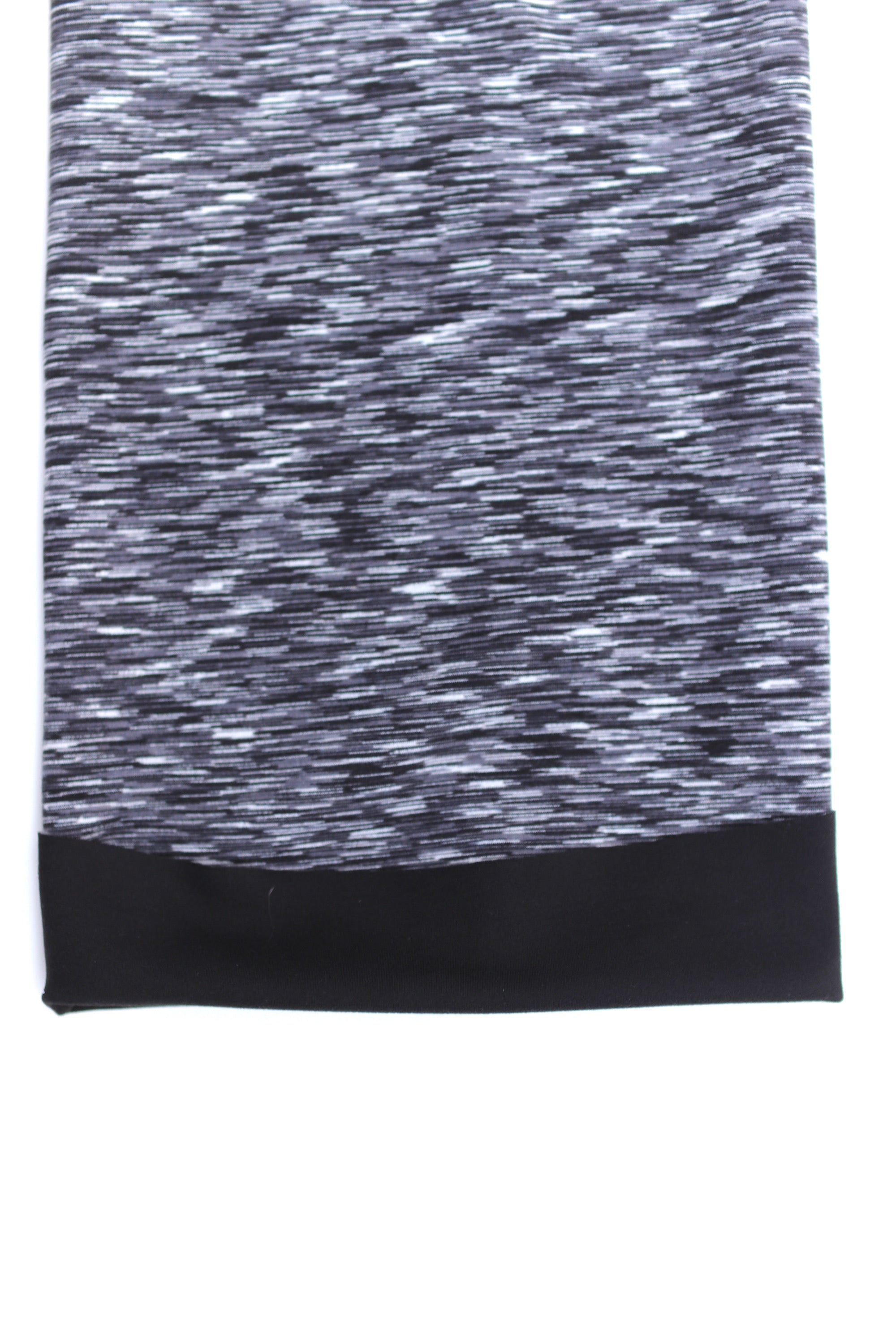 Black Space Dye Fleece Gaiter | Her Tribe Athletics